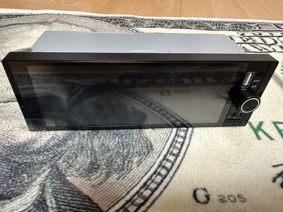 Player Auto cu Apple Carplay 1DIN