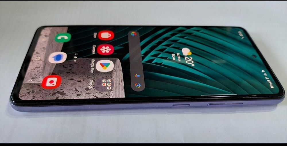 Samsung Galaxy A 52. 8/256 GB.