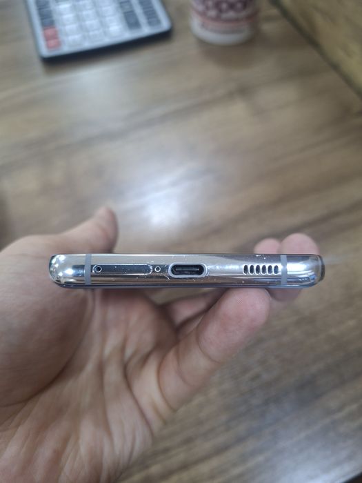 Samsung S26 Ultra 256gb sotiladi