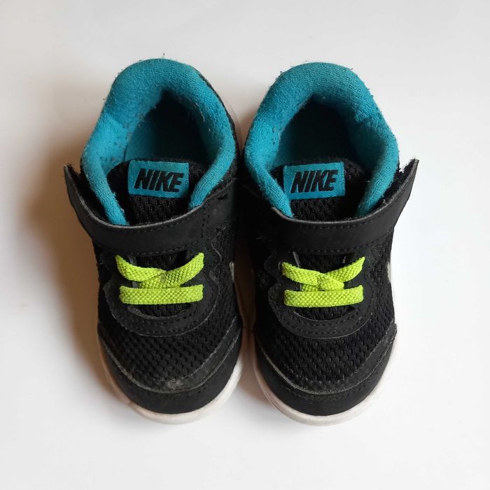 Детски обувки маратонки сандали