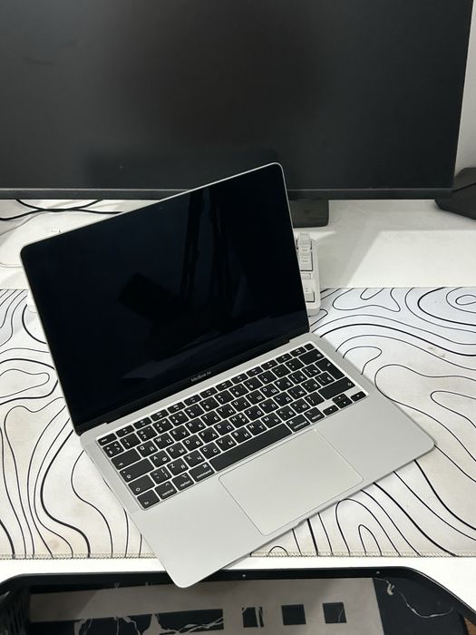 MacBook Air 2020 срочно