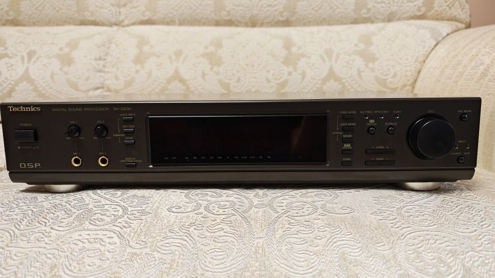 Arcam IrDac, Technics, Denon