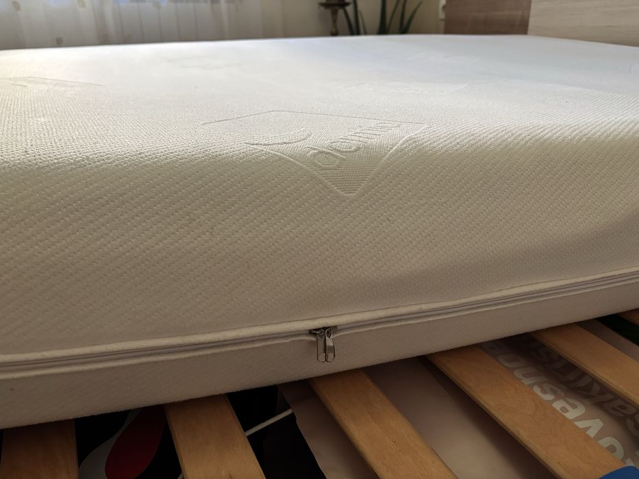 Френско легло 82/200 +2 Двулицеви матрака 144/190 22см