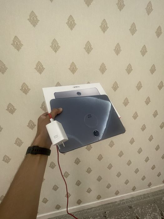 OnePlus Pad 2 (gray)