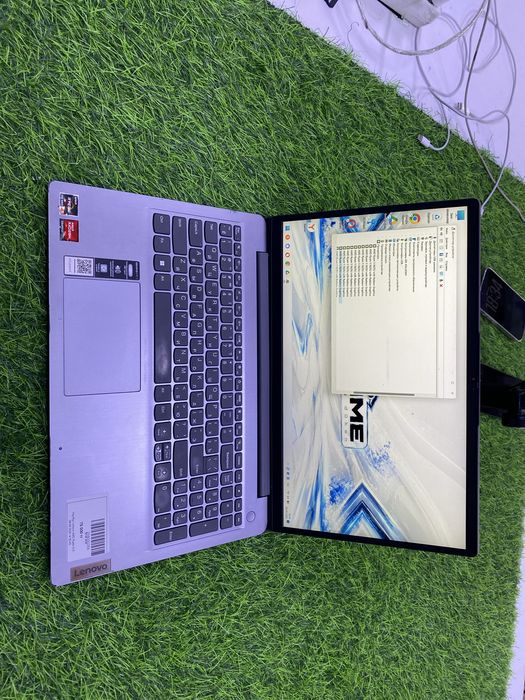 Lenovo IDEAPAD 3