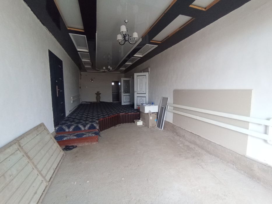 Уй сатылады барша колайлыкларга ийе