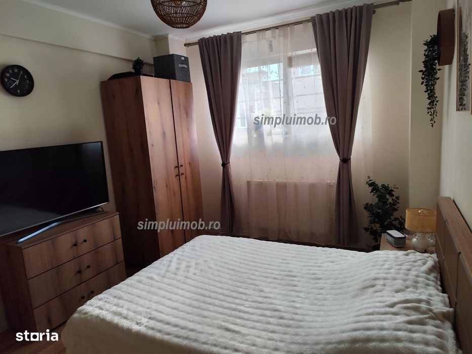 3 Camere Metrou 1 Decembrie