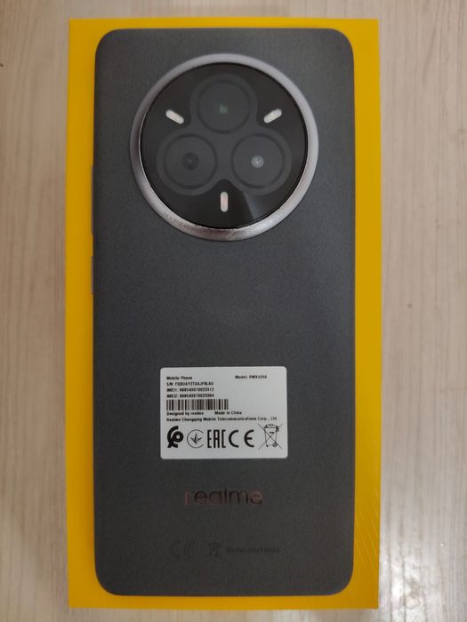 Realmy 14 pro smartfon