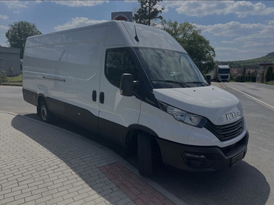 Servicii transport - mobila,marfa,mutari,debarasari,relocari