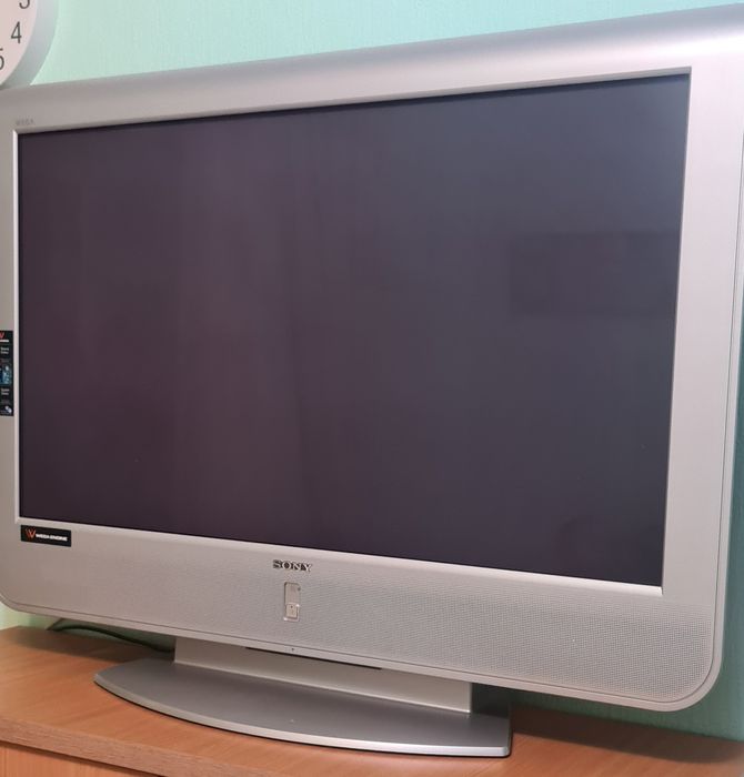 Срочно продается телевизор SONY Япония