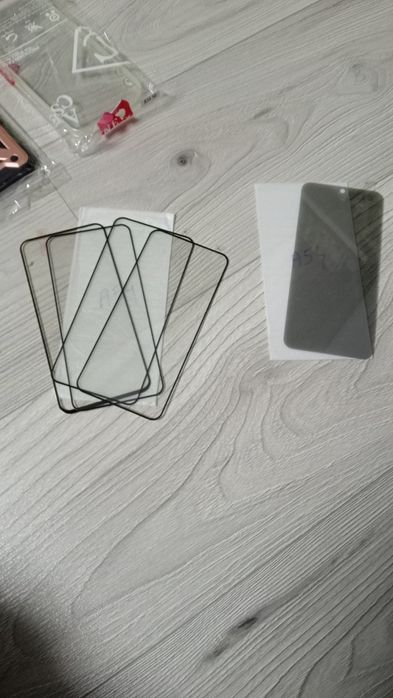 Samsung a54 128gb  impecabil cu mic defect pachet extra  full