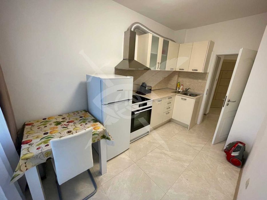 Тристаен апартамент в жк. Стрелбище №110659