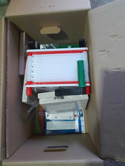 Filtru vin cu 12 placi filtrare nou in garantie