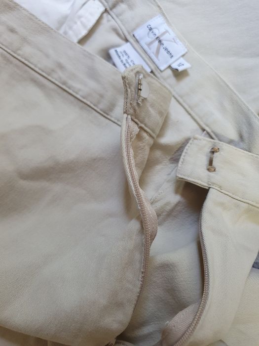 Pantaloni damă Calvin Klein Jeans – bej – mărimea 12 US / 42-44 EU
