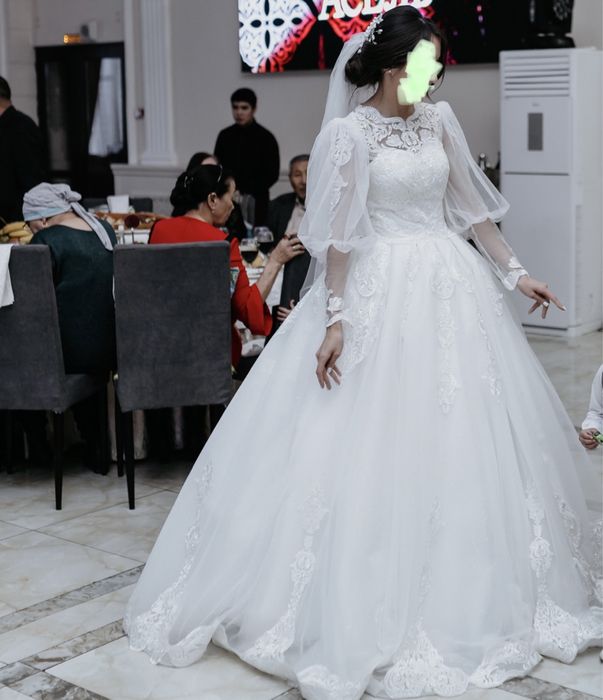 Свадебное платье