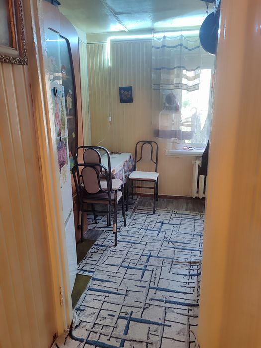 Срочно! Продаётся 2/2/2 квартира. 58 Военный городок.