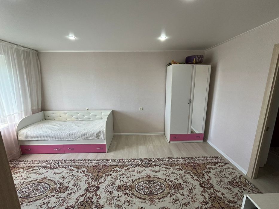 Продам 5-комн квартиру