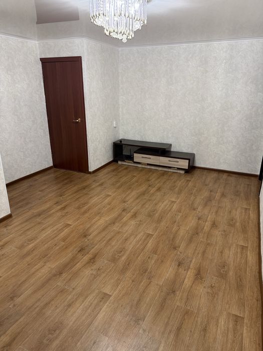 Продам 2 комнатную квартиру