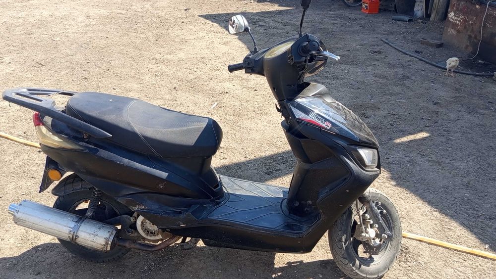 Скутер м8 125 куб
