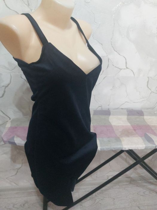 Отличные платья жен