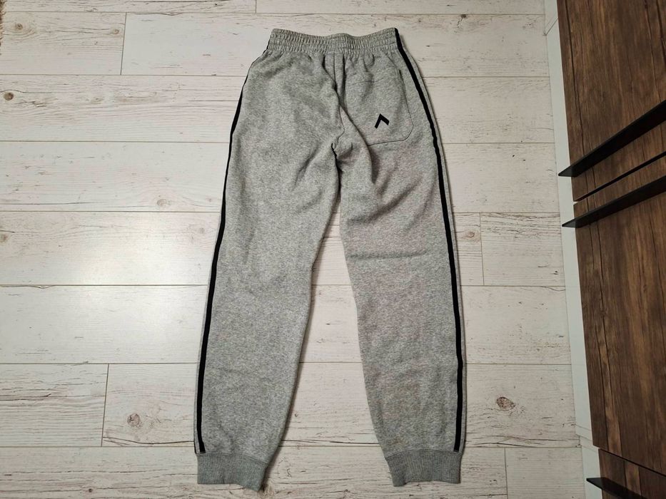 Adidas ориг. ватирано долнище