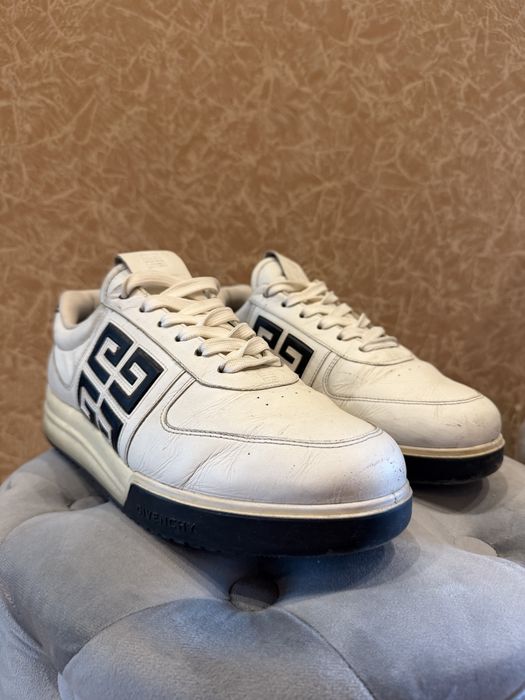 Givenchy – G4 Low Sneakers