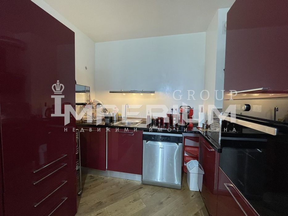 Продава се Тристаен апартамент в Варна, Чайка - 108 кв.м за 3982 €/кв.м - Снимка #2