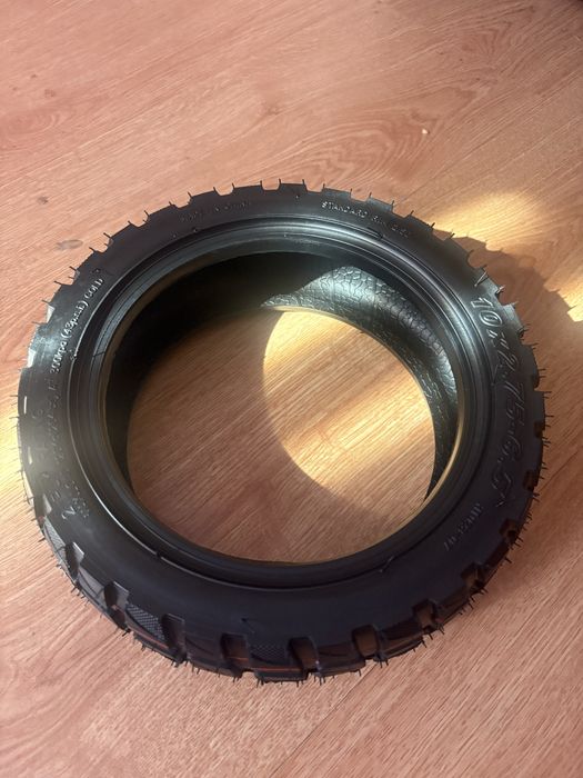 Гума за електрическа тротинетка