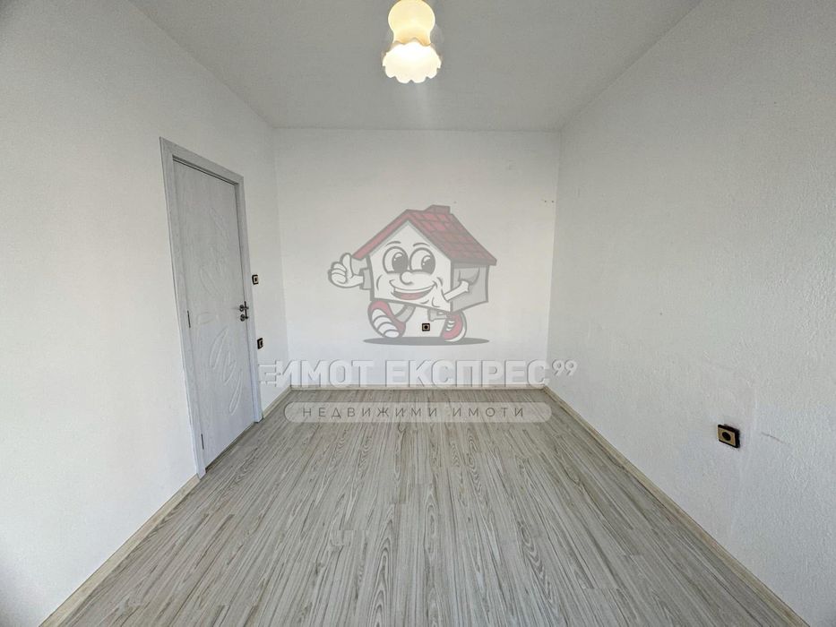 Дава се под наем Тристаен апартамент в Асеновград - 70 кв.м за 209.1 € - Снимка #7