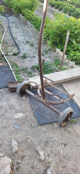 Тележка стальная