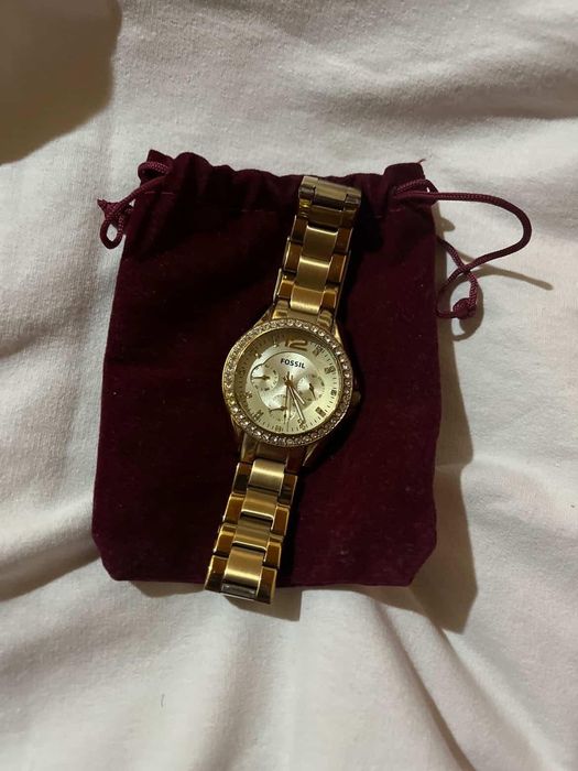 Ceas damă Fossil ES3265 original – auriu, stare bună. 700 lei negociabil!