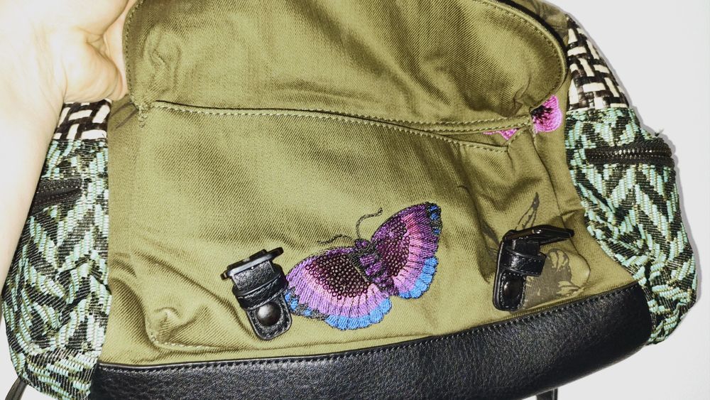 Geanta Desigual noua