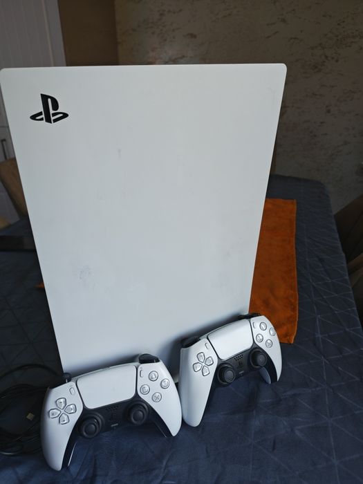 Конзола PLAYSTATION 5  PS5 digital