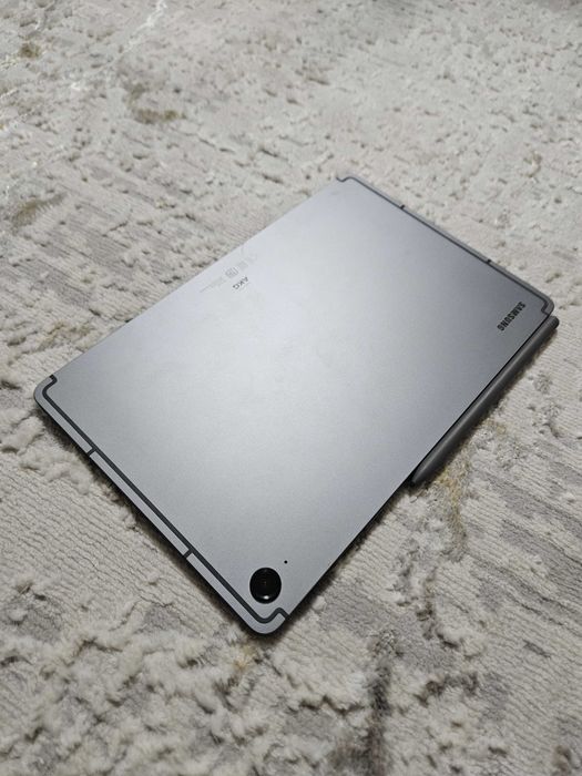 Продам Samsung Tab S9 FE 128 gb gray планшет