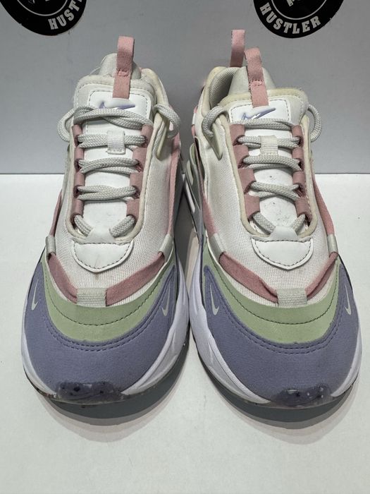 Маратонки NIKE AIR MAX FURYOSA . Номер 38.5