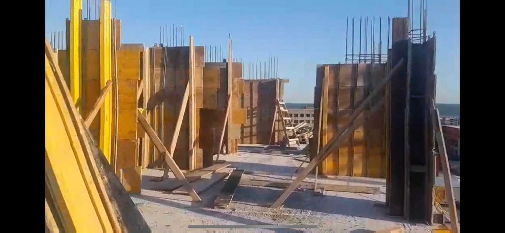 Строителство на жилищни и промишлени сгради