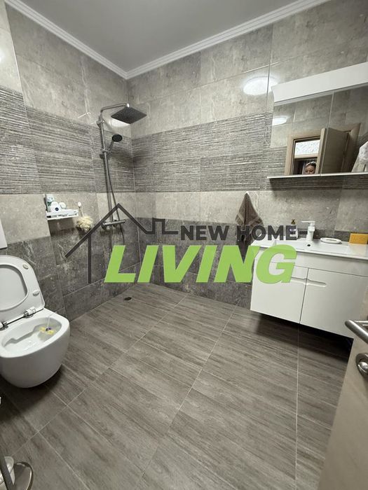 Продава се Тристаен апартамент в Пловдив, Коматево - 133 кв.м за 813 €/кв.м - Снимка #5