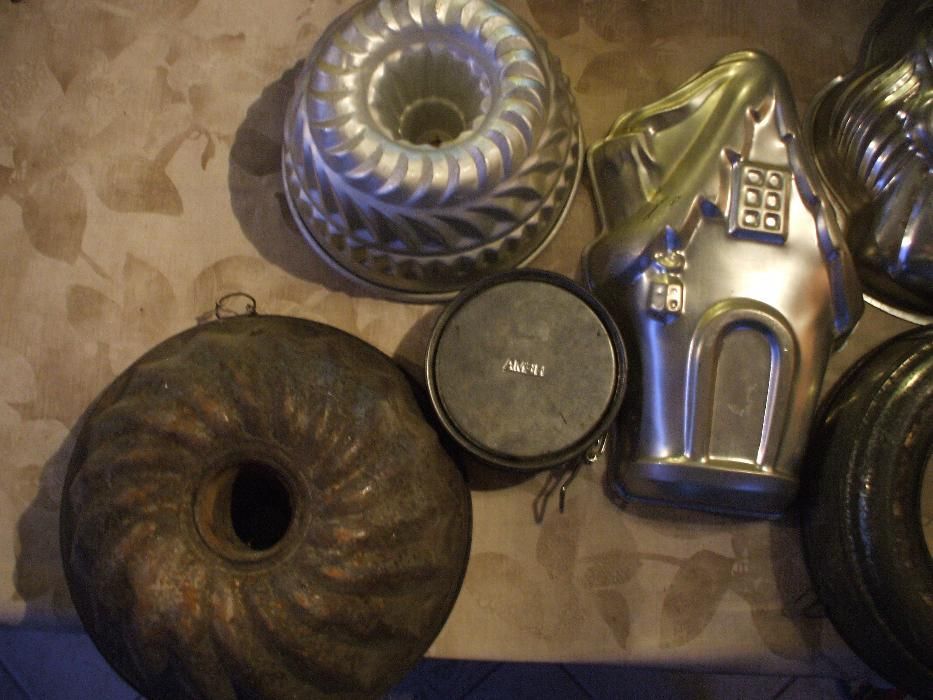 6 forme pentru torturi si prajituri(dimensiuni mari)