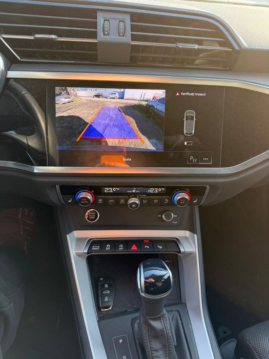 Vand Audi Q3 SportBack 2024 2.0 tdi- 200cp ,AVARIAT !!!