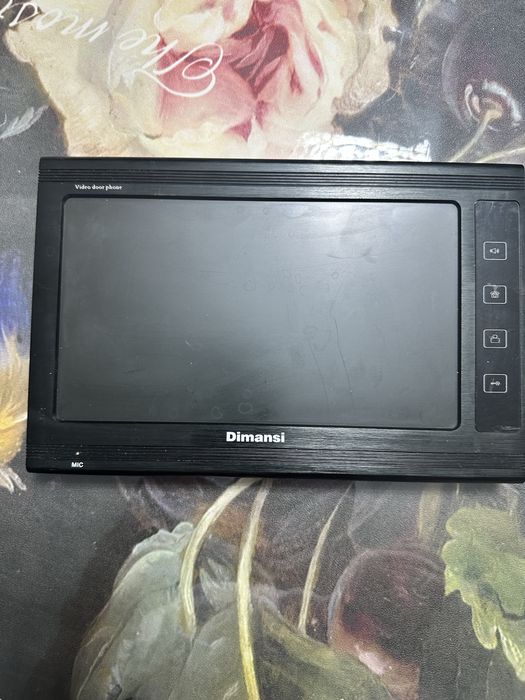 Монитор для видеонаблюдения