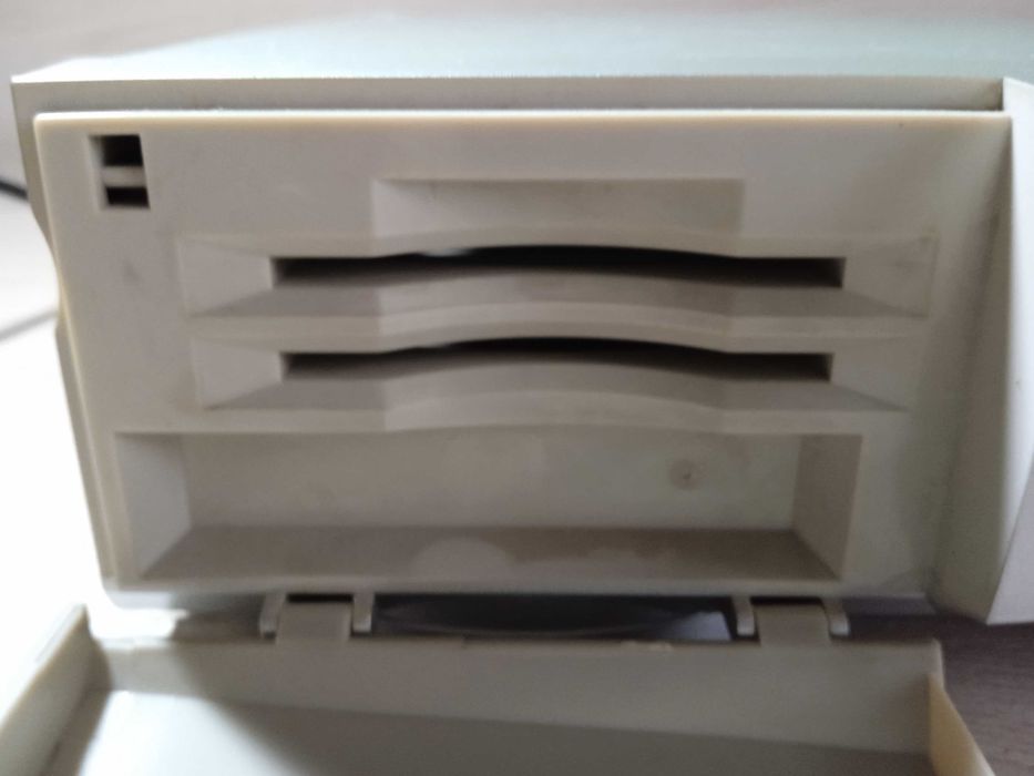 Тюнер рабочий в хорошем состоянии