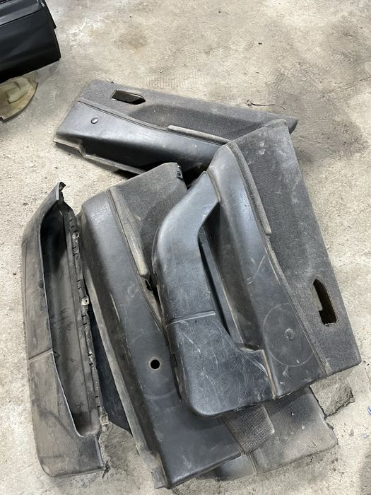 Обшивка дверей пассат б3: 20 000 тг. - Детали салона Мичуринское на Olx