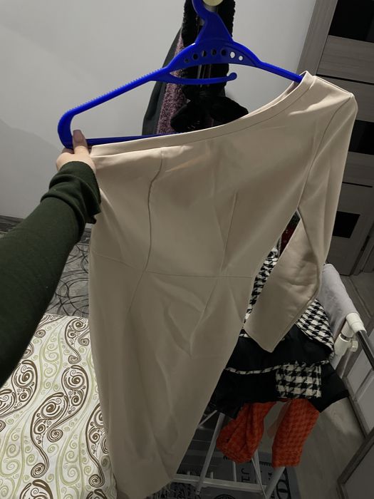 Продаю женские вещи