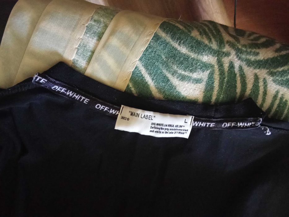 Тениска Main Label Off-White размер L