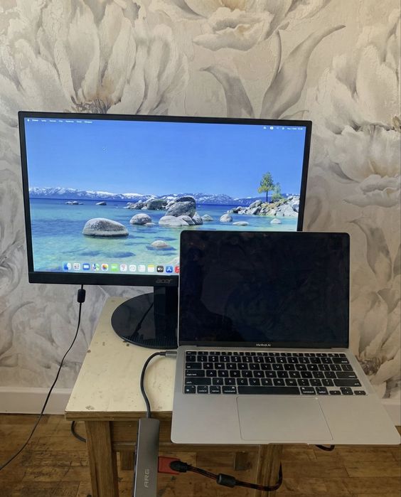 Продам  macbook air m1 8/256 бу