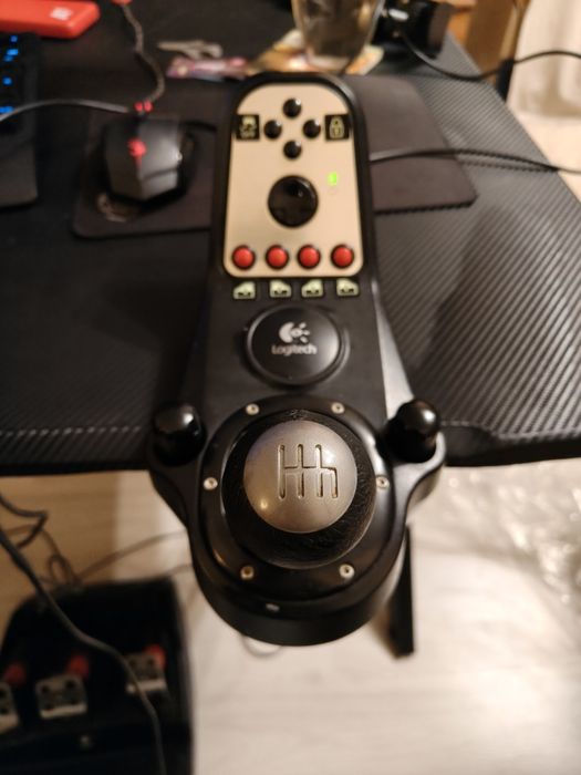 Волан с педали Logitech g27