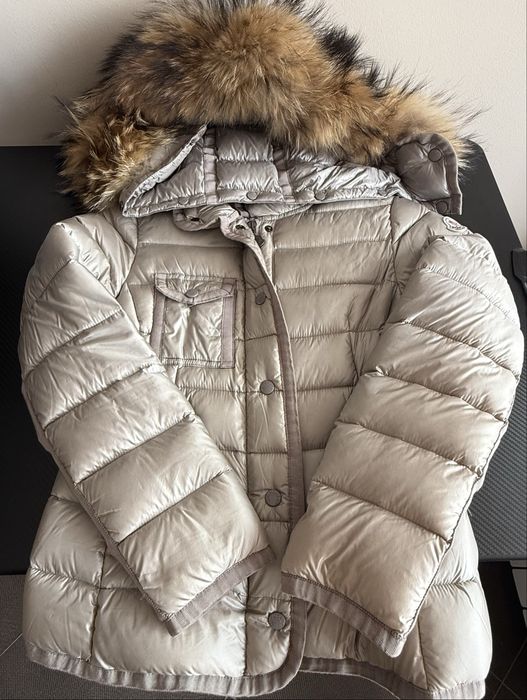Оригинално яке Moncler