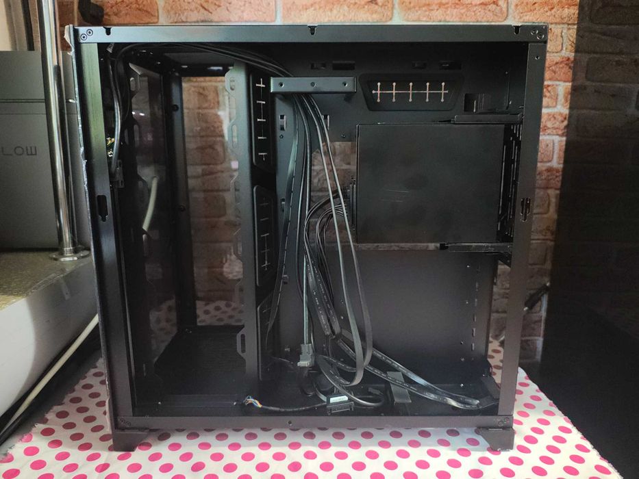 Carcasa Lian Li PC-O11 Dynamic Black.