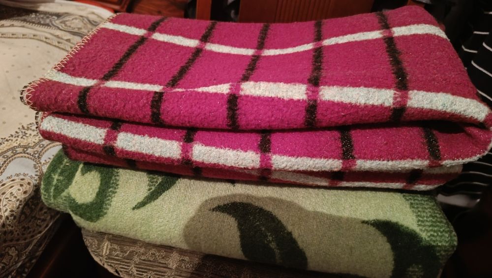 Одеяло  шерстяное. Односпальные.