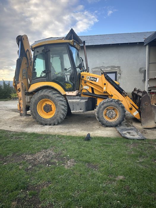 De inchiriat:Miniescavator,Buldoexcavator,,Bobcat,dumpar,camioneta